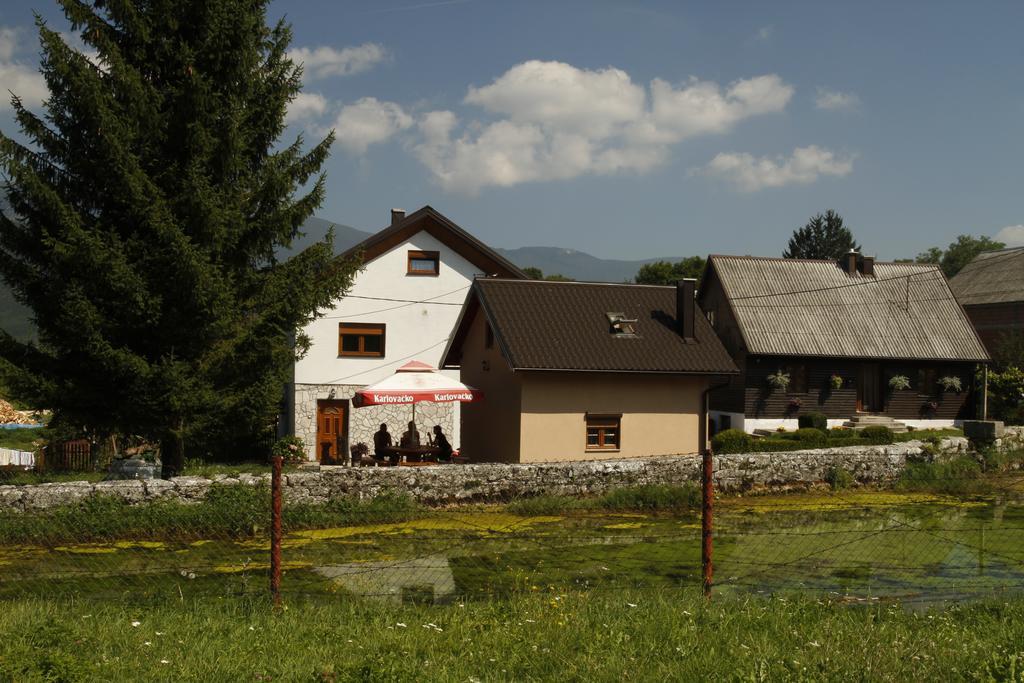 House Drakulic Hotel Korenica Kültér fotó